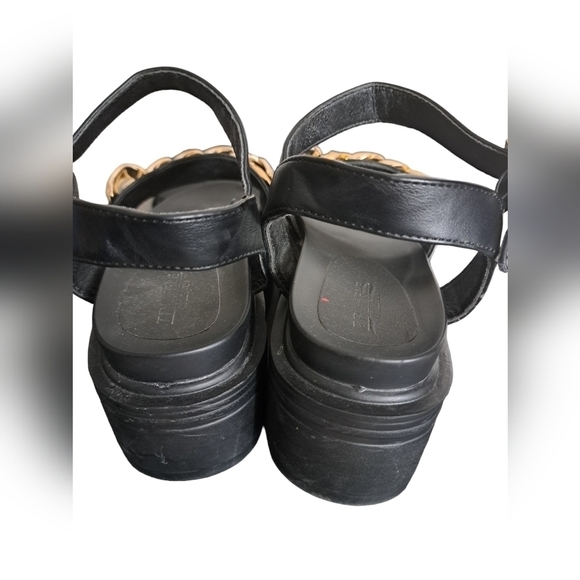 TRUFFLE COLLECTION black platform chunk thick chain sandals Academia Wednesday 7 - Picture 7 of 8